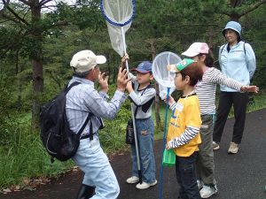 9月「ろうきん森の学校自然体験活動」を募集中♪：詳細ページを見る