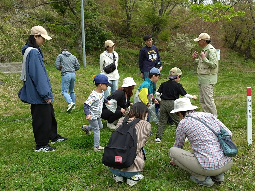 ４月２日福島「ろうきん森の学校自然体験活動」を行いました！いわきの春をじっくり観察！：詳細ページを見る